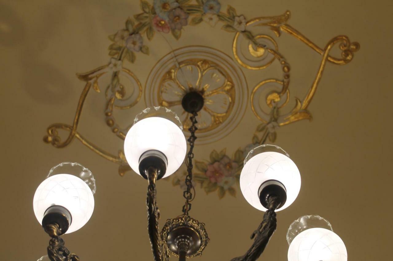 Palazzo Degli Affreschi Bed & Breakfast Catania