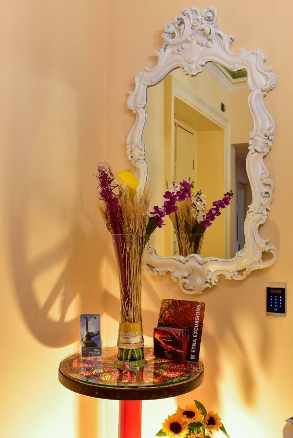 Palazzo Degli Affreschi Bed & Breakfast