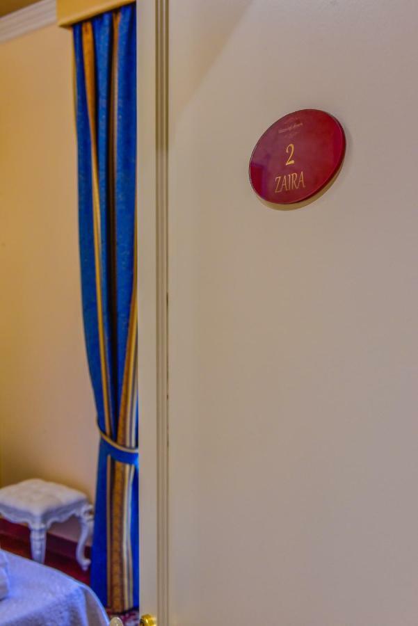 Palazzo Degli Affreschi Bed & Breakfast *