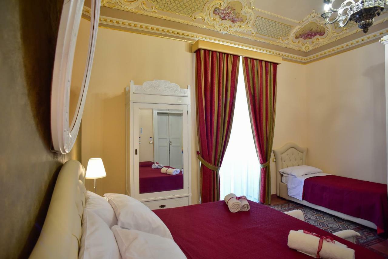 Palazzo Degli Affreschi Catania