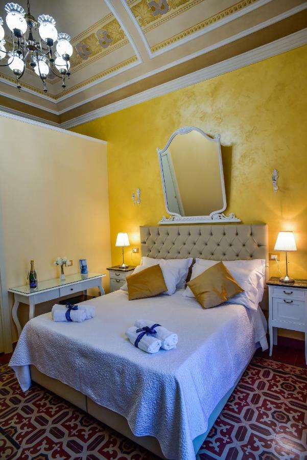 Palazzo Degli Affreschi Bed & Breakfast Catania
