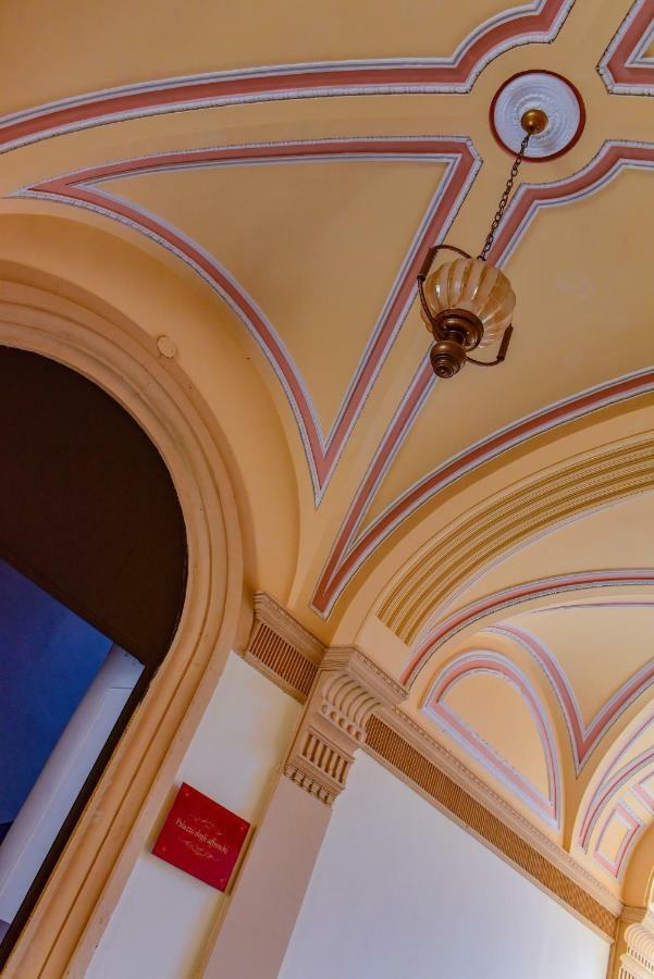 Palazzo Degli Affreschi Catania