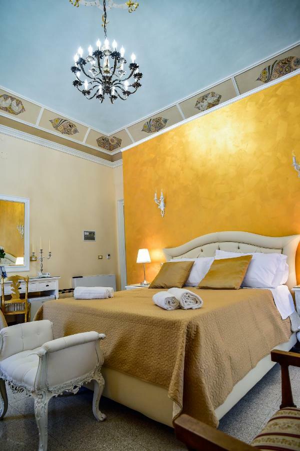 Bed & Breakfast Palazzo Degli Affreschi *